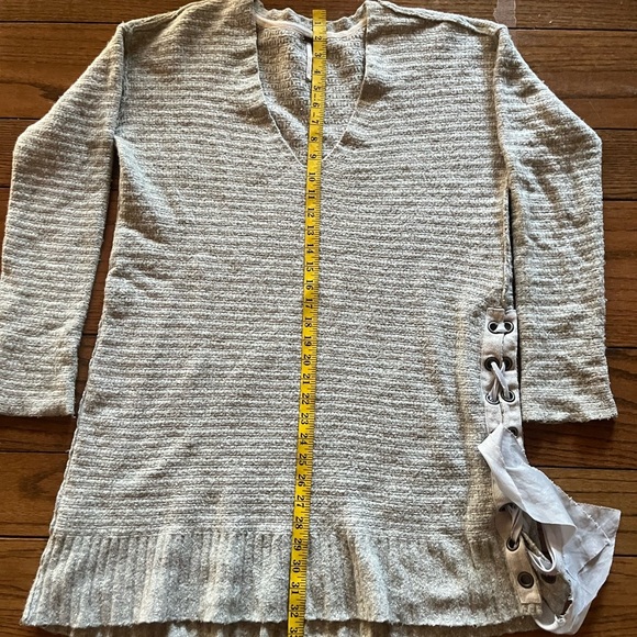 Free People Small Heart It Gray Lace Up Oversized Sweater Dress V Neck - Picture 5 of 10